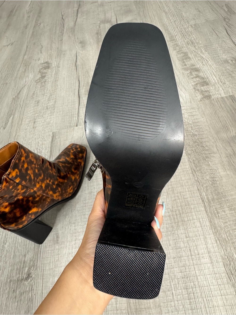 Nasty Gal Tortoiseshell Patent Ankle Boots Block Heel Square Toe Women’s US 9 - Picture 11 of 16